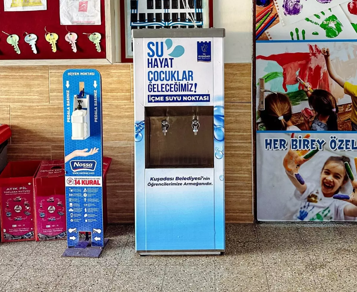 Kuşadası Belediyesi’nden Öğrencilere Ücretsiz İçme Suyu