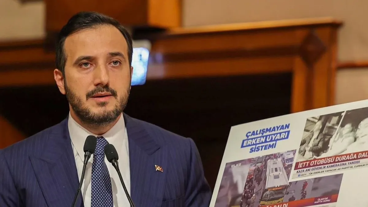 Bağcılar Belediye Başkanı Özdemir: “Vatandaşın ulaşım çilesini 2 katına çıkardınız”