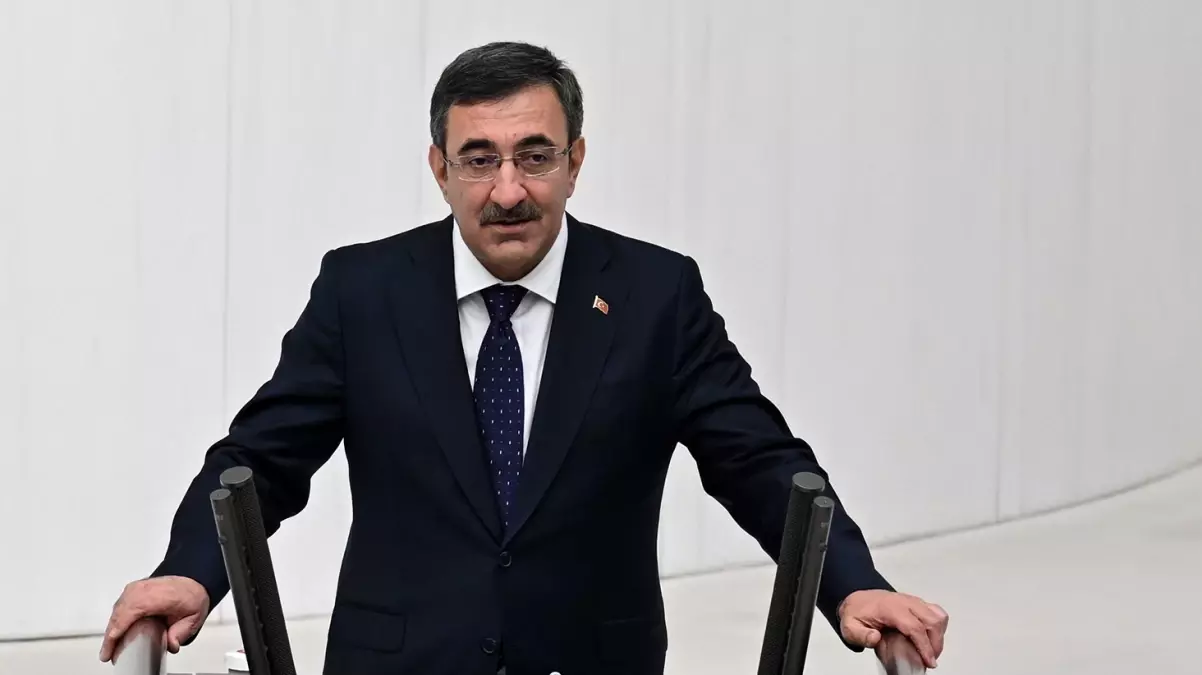 Cumhurbaşkanı Yılmaz’dan yarın başlayacak asgari ücret görüşmelerine ilişkin açıklama