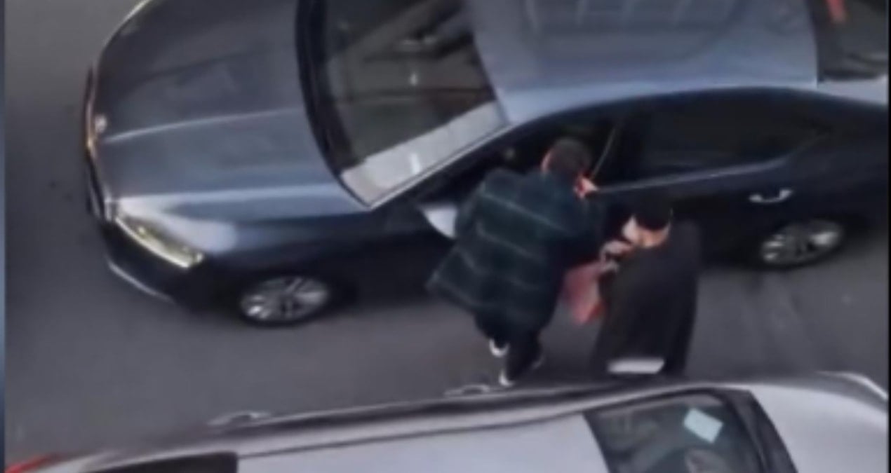 Sahte polisten sokak ortasında tehdit yağmuru!
