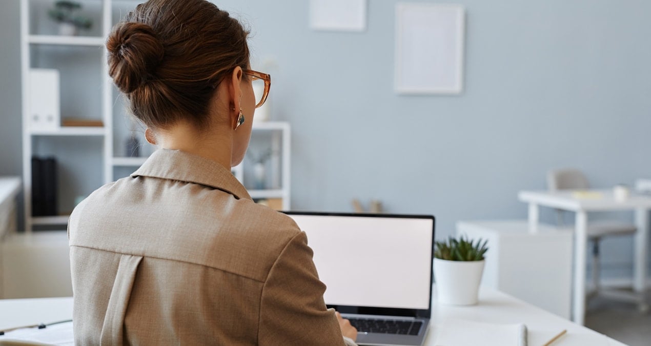 Spor yapmak tek başına yeterli değil: Uzun süre oturmanın gizli tehlikesi