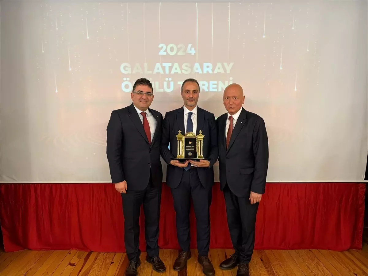 Galatasaray Ödülü Tanzer Bilgen’e