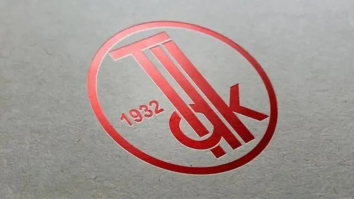 Başöğretmen Nasıl Yazılır? TDK’ye Göre Baş Öğretmen Ayrı Mı Bitişik Mi Yazılır?