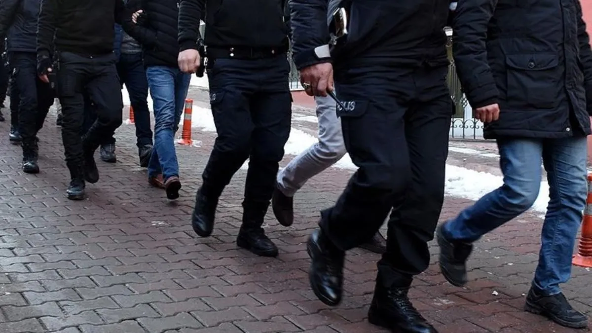 Son dakika | İstanbul’da FETÖ/PDY operasyonu: 35 şüpheli gözaltına alındı